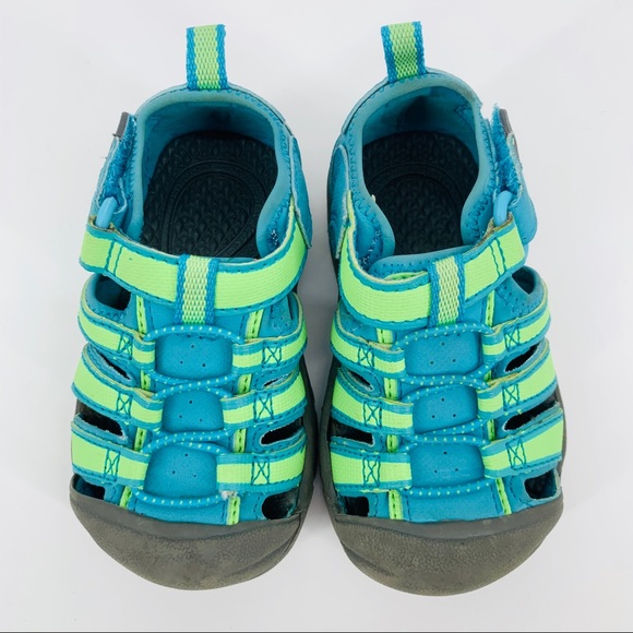 jumping beans Other - Jumping Beans size 6 medium toddler sandals